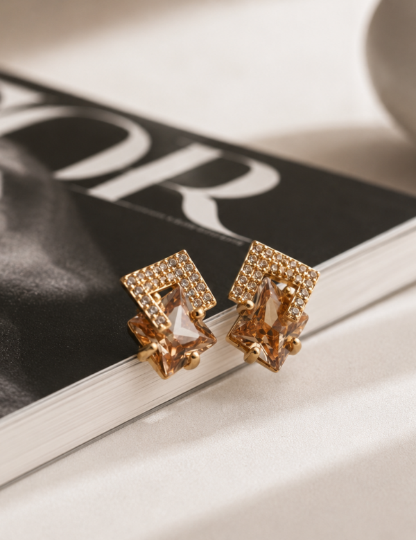 Champagne Radiance Geometric Crystal Stud Earrings – Gold